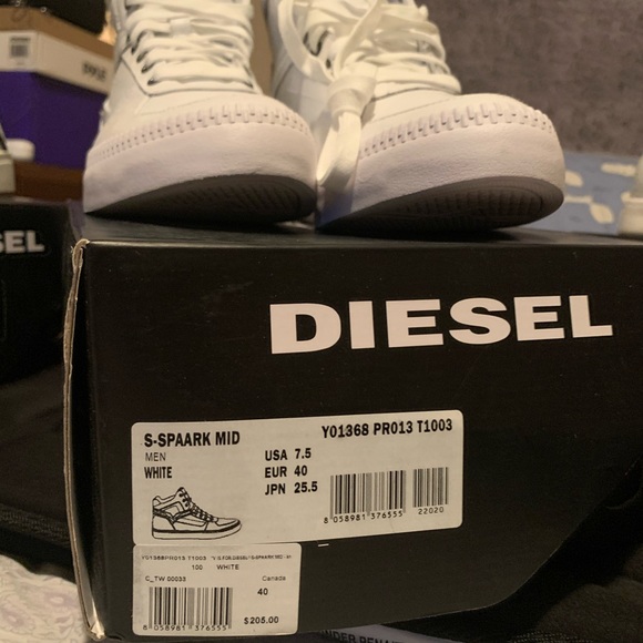 Diesel shoes Brand New High Cut - Picture 2 of 3